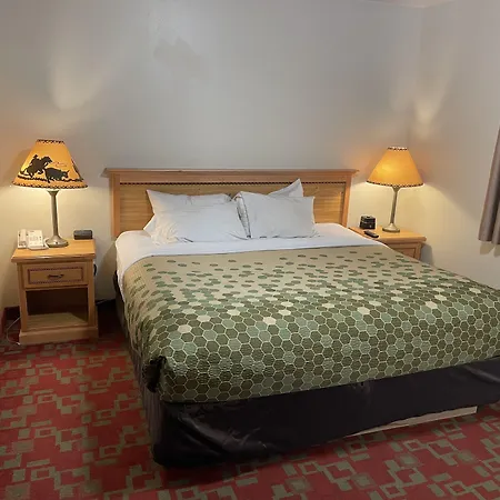 Harmony Inn & Suites-3