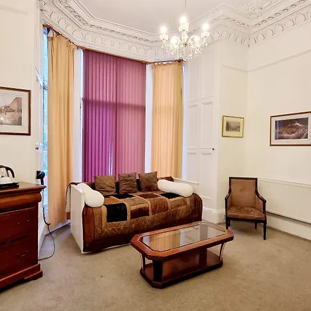 The Guards Hotel-2