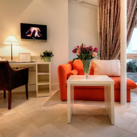 Boutiquehotel La Casa-3