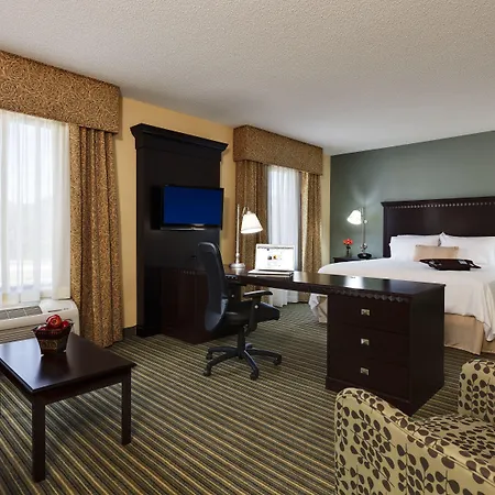 Hampton Inn & Suites Mahwah-2