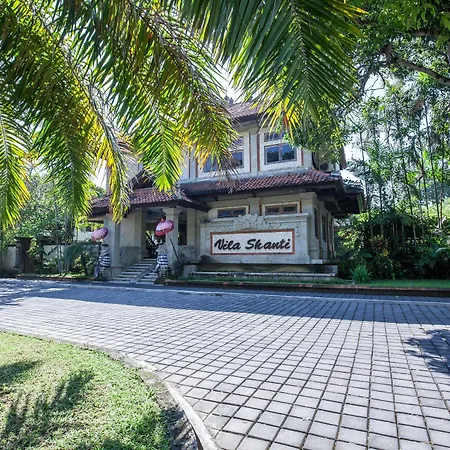 Beach Front Hotel Sanur-2
