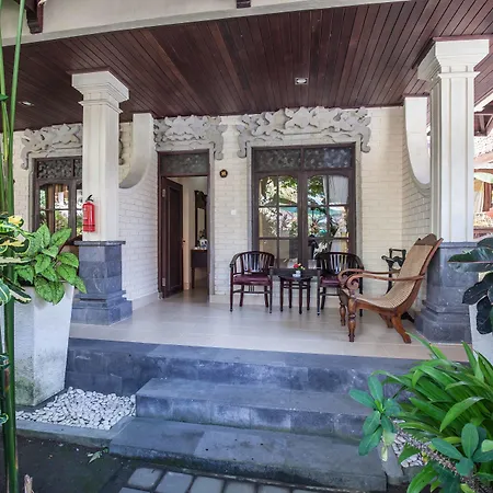 Beach Front Hotel Sanur-3