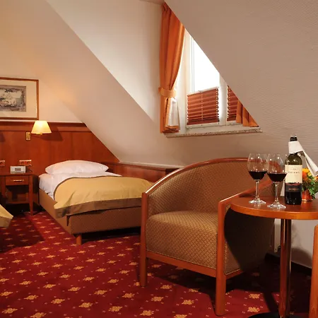 Hotel Hanseatischer Hof-3