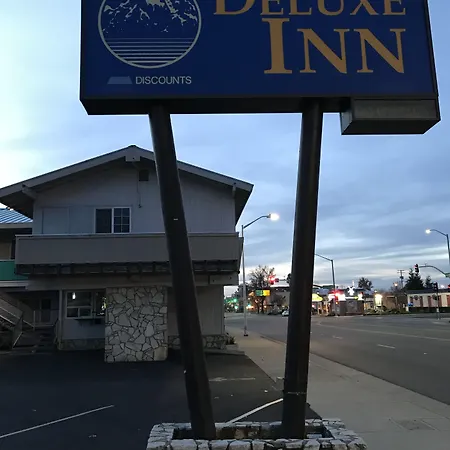 Deluxe Inn Redding-3