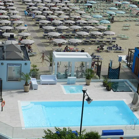 Hotel Corallo Garnì-3