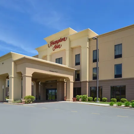 Hampton Inn Milford-3