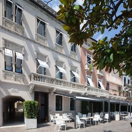 Hotel Locanda del Benaco-2