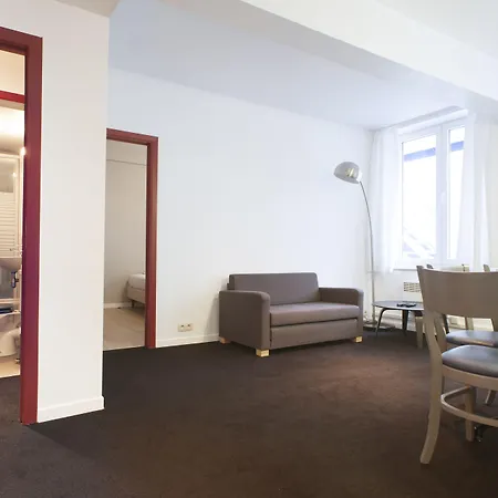 Alpha Hotel-3