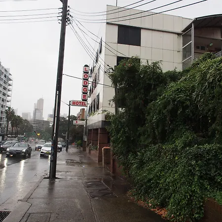 Edgecliff Lodge Motel-2