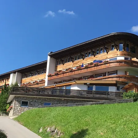 Berghoteltirol-2