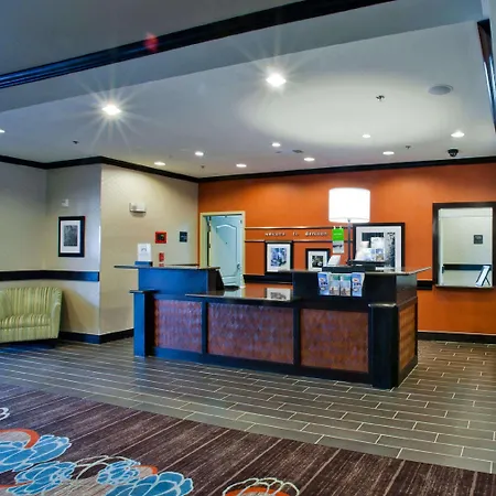 Hampton Inn & Suites Denison-2