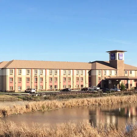 Sleep Inn & Suites Indoor Waterpark-3