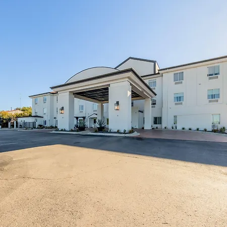 Blanco River Hotel-3