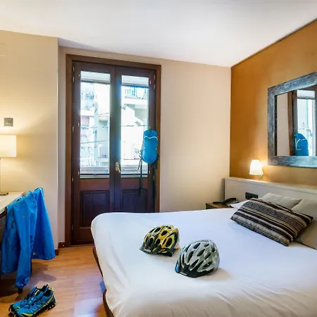 Hotel Els Cacadors De Ribes-2