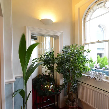 The Ayrlington Guesthouse-3