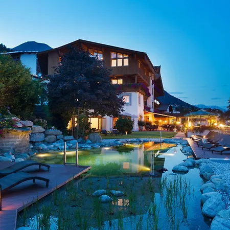 Sporthotel Cristall-2