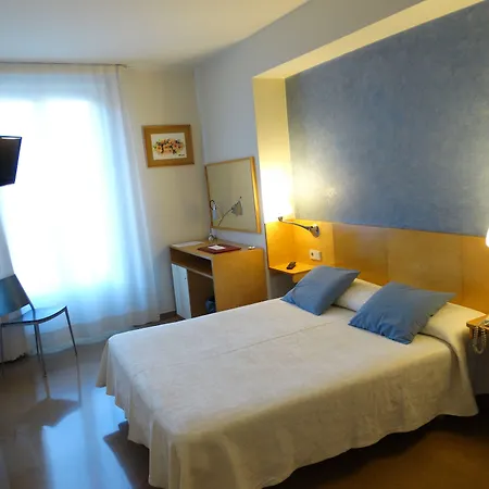 Hotel Rambla Figueres-2