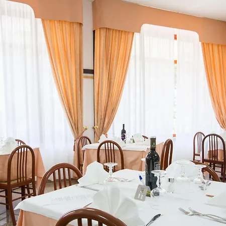 Hotel Mediterraneo-2