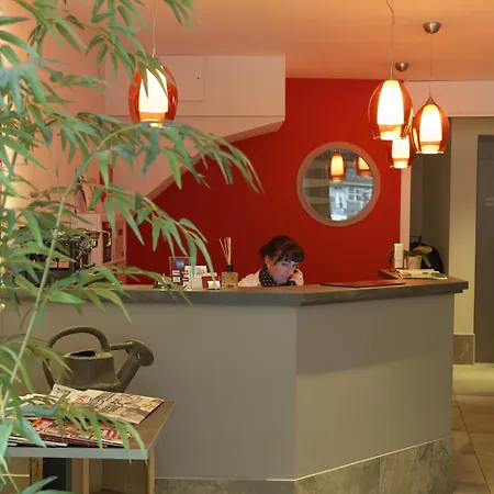 La Table de Gustave-3