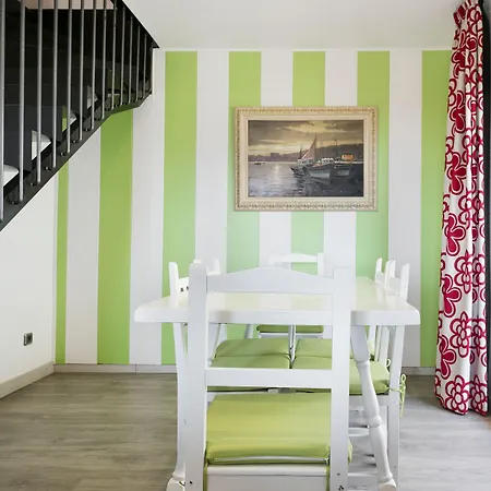 Apartamentos Salles Beach-3