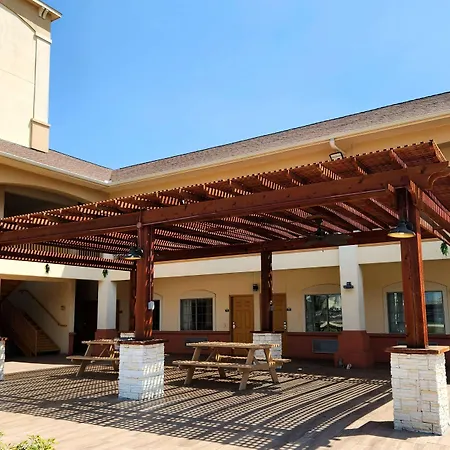 Days Inn By Wyndham Humble/Houston Intercontinental Airport-3