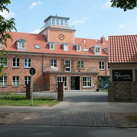 Hotel Hafenresidenz Stralsund-3