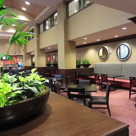 Embassy Suites Saint Louis - Downtown-3