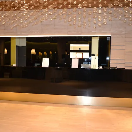 Cosmopolitan Hotel-3