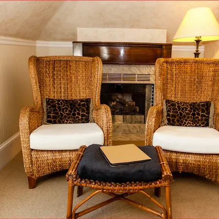 1801 First Luxury Inn-3