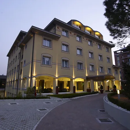 Virginia Palace Hotel-3