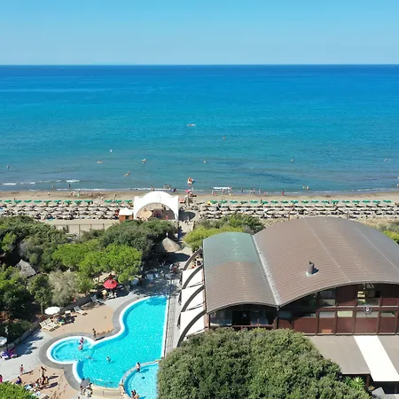 Canado Family Hotel-2