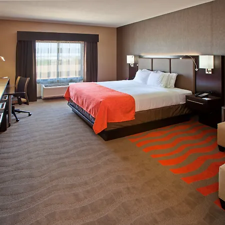 Holiday Inn Express & Suites Columbus/Edinburgh-3