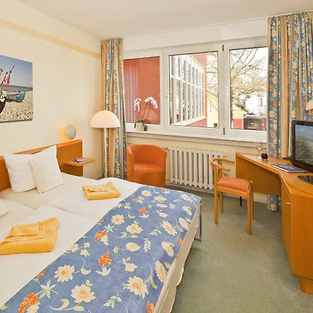 Hotel Wald und See-2