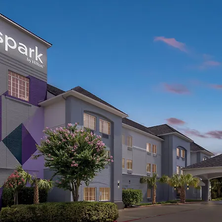 Spark By Hilton Missouri City-3
