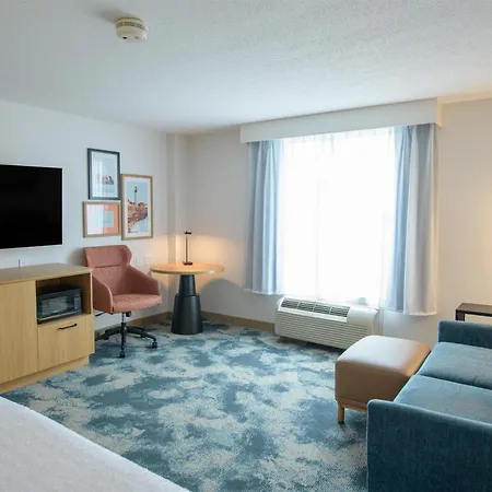 Hampton Inn Presque Isle-2