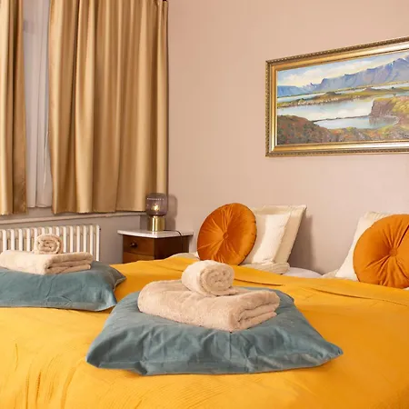Eric The Red Guesthouse-3