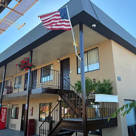 Augusta Best Inn-3