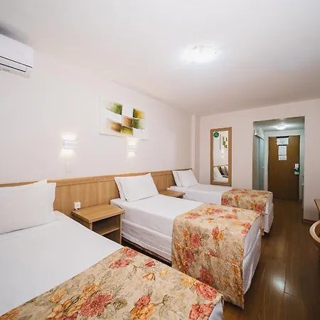 Hotel Golden Park Curitiba By Nacional Inn-2