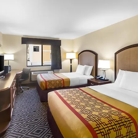 Travel Inn And Suites- Sikeston Miner I-55 Exit-67-2