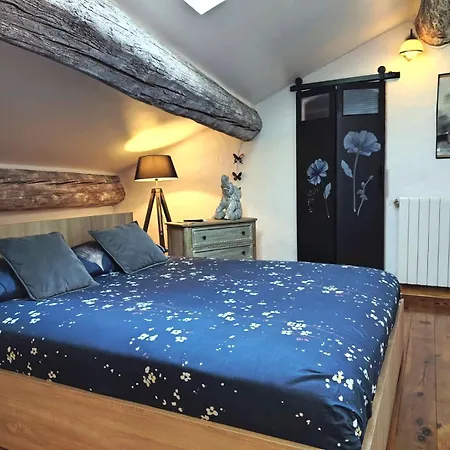 VILLA ARTEMIA Maison vigneronne - chambre d hôtes-B&B-piscine-climatisation-2