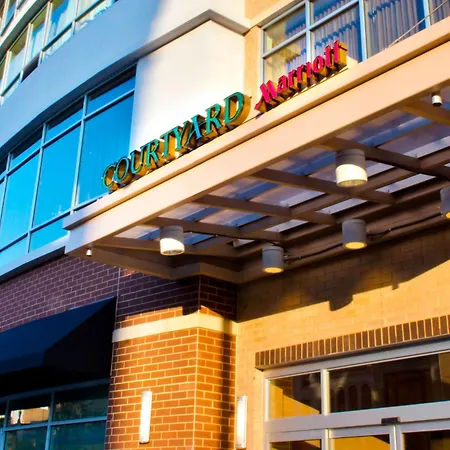 Courtyard By Marriott Newark Downtown-3