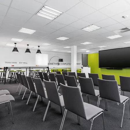 Serways Hotel Siegburg West-3