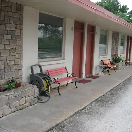 Beaver Lake Lodge-2