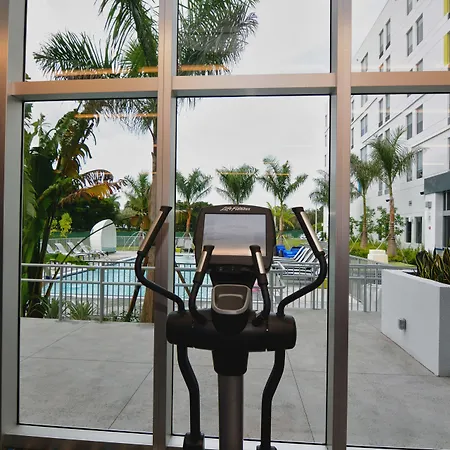 Aloft By Marriott Miami Doral-2