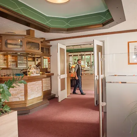 Hotel Quellenhof-2