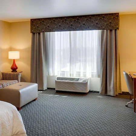 Hampton Inn Chickasha-2