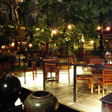 Trang Hotel Bangkok-2