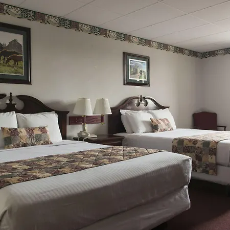 Bird-In-Hand Family Inn-2