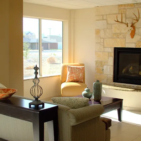 Baymont By Wyndham Hobbs-2