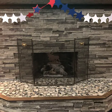 Eastern Inn & Suites-2